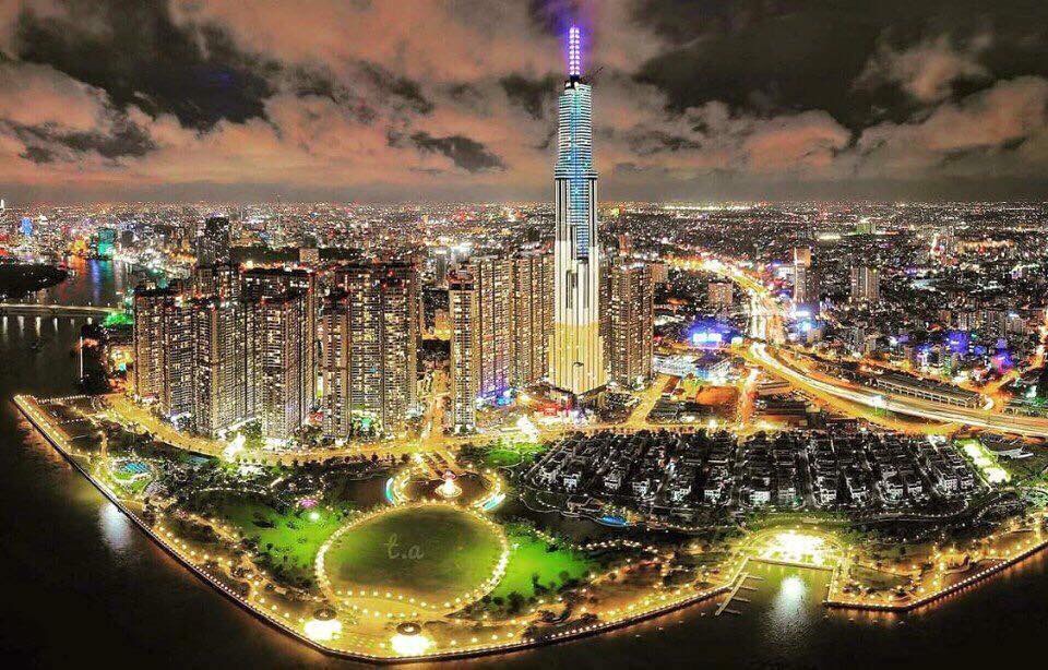 vinhomes-central-park-binh-thanh-mua-ban-cho-thue-vingroup-tan-cang-dien-bien-phu-landmark-81-nguyen-huu-canh-ve-dem